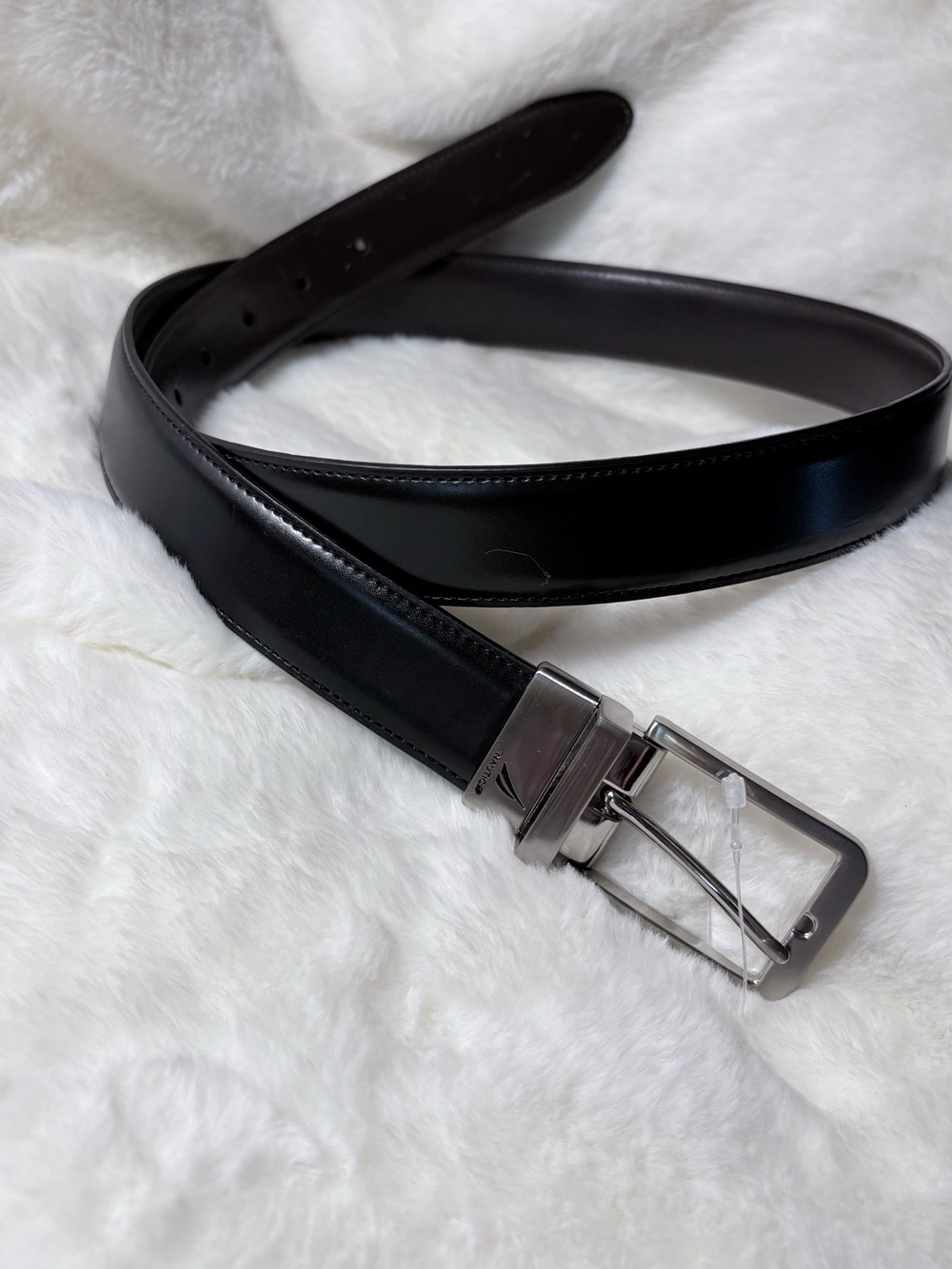 Nautica Black Leather Men’s Belt with Silver Buckle